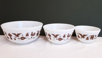 Set Of Vintage Pyrex Early American Cinderella Nesting Bowls