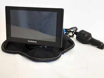 Garmin GPS With Weighted Dashboard Mount W/lock