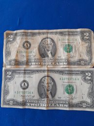 2 1976 2 Dollar Bills