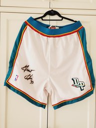 Vintage NBA Detroit Pistons Grant Hill #33 Autographed Signed Game Uniform Shorts