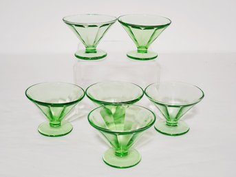 Set Of Six Vintage Federal Glass Green Depression Glass Footed Ice Cream Dessert Cups