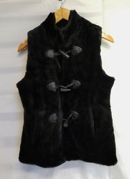 Women's Pamela McCoy Black Faux Fur Vest Size XXSmall