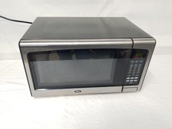 Oster Brushed Stainless 1000W Microwave Model OGJ41101