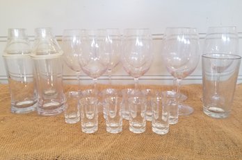 Party Plasticware: Wine Glasses, Shakers & Shot Glasses