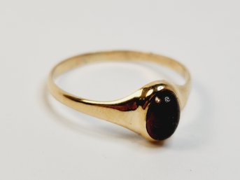 Antique 10k Yellow Gold Red Garnet Stone Ring