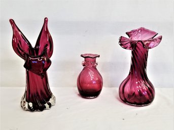 Vintage Beautiful Handblown Cranberry Glass Bud Vases