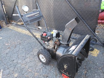 Snow King Gold Series Gas Powered 5HP 24' Snow Blower By Yard Machines