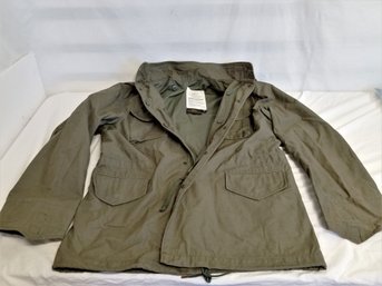 Men's  Alpha Industries M-65 Slim Cut Field Jacket - Size XLarge