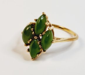 Vintage 14k Yellow Gold Jade Ring