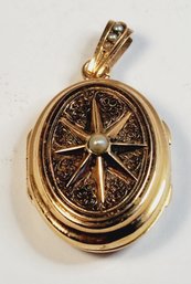 Antique..... Solid 14k Yellow Gold  Victorian Locket Pendant With Real Pearl