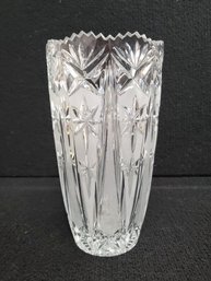 Vintage 10' Cut Crystal Starburst Vase With Diamond Tooth Edge