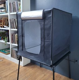 Very Large 32' Lighted Photography Box