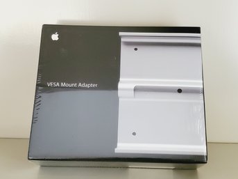 Apple VESA Mount Adapter MB902ZM/A New Sealed