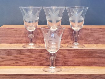 Four Etched Starfish Crystal Wine Glasses