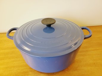 Le Creuset Cast Iron Blue Enamel 5 1/2 Quart Stock Pot With Lid #22