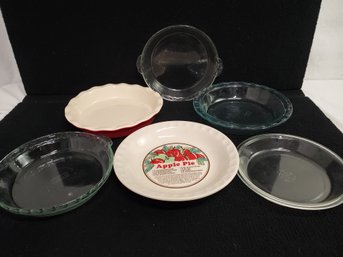 Assortment Of Six Glass & Stoneware Pie Plates Baking Dishes - Pyrex & Bialetti