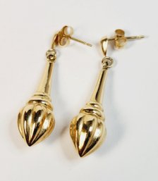 Very Sweet 14k Yellow Gold Dangle Earrings