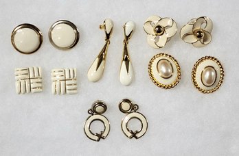 Off White And Goldtone Pierced Earring Lot (6)