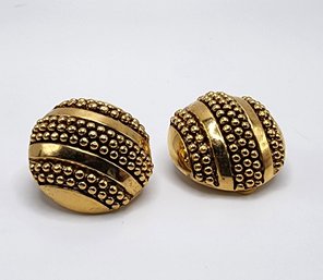 Vintage Joan Rivers Gold Tone Clip Earrings