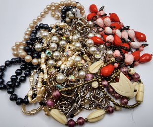 Lot Of 6 Assorted Vintage Necklaces