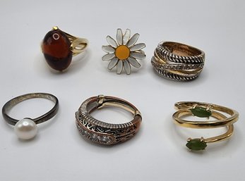 6 Vintage Rings - 1 Marked 10K GE