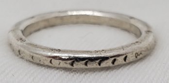Sterling Silver Size 5 Band With Designs Unmarked ~ 2.07 Grams