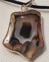Silver Plated Sliced Agate Pendant 1 1/8' X 7/8' With 16-18' Cloth Necklace