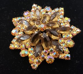 Gorgeous Vintage?  Antique? Amber Colored Stones Pin