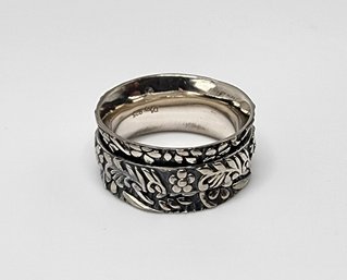 Size 7 Spinner Ring In Sterling Silver