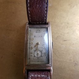 Vintage Bulova Watch With Leather Band - Unknow If It Works