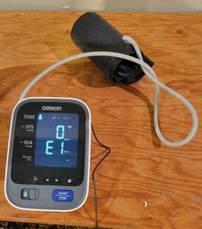 Omron BP785N Blood Pressure Monitor.    .           .             .              Loc: Green Bin Brown Bag