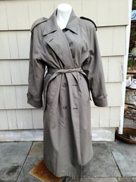 High Quality Ladies Trench Coat By London Fog With Inner Wool Lining Size 12