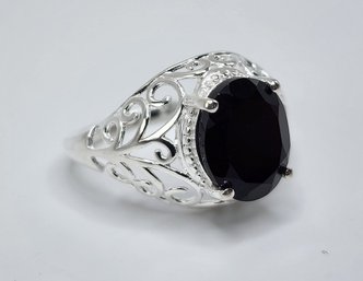 Black Onyx Solitare Ring In Sterling Silver