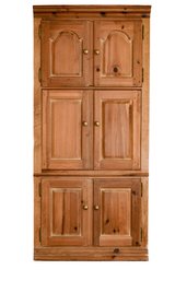 THOMASVILLE COUNTRY KNOTTY WHITE PINE ENTERTAINMENT CENTER