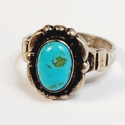 Vintage Southwest Sterling Silver Turquoise Ring