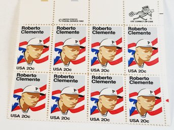 Roberto Clemente  ZIP Block Of 8