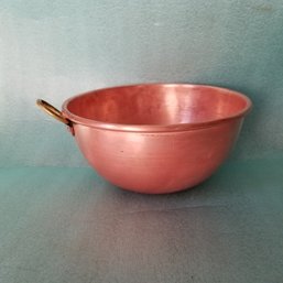 Antique 8' Copper Chocolate Bowl With Brass Ring