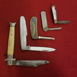 Lot Of 5 Pocket Knives