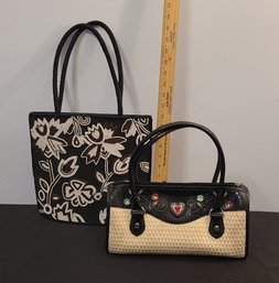 A Beaded Handbag And Purse W Heart Detail