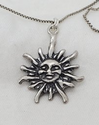 Vintage Sterling Silver 26' Chain With A Two Side Sun And Moon Pendant ~ 9.10 Grams