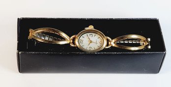 Vintage Gold Tone  Quartz Watch Ladies Bangle With Stretch Strap NEW