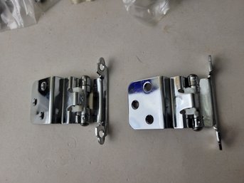 3/8' Self Closing Hinges In Polished Crome Finish