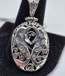 Pretty Sterling Silver Pendant Necklace