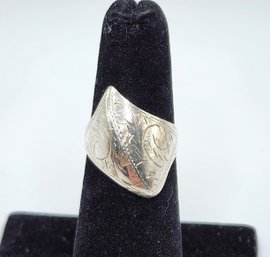 Unique Vintage Sterling Silver Ring