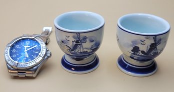 Delft Blue Of Holland. Pair Of Egg Cups.           -              -           -          -          - Loc:BHS1