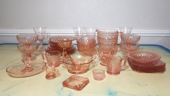 Pink Glassware Mixed Pieces
