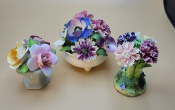 Bone China Flower Set.  3 Pieces. -         -                 -        -    -       -      - Loc:BHTS ZipLock