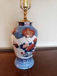 Vintage Porcelain Asian Table Lamp