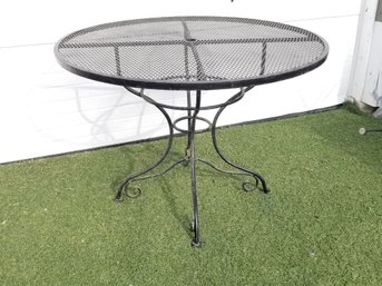 Vintage Wrought Iron Garden Round Patio Dining Table