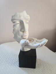 Vitruvian Collection By TMS 'Blowing A Kiss' Sculpture Resin Floating Head